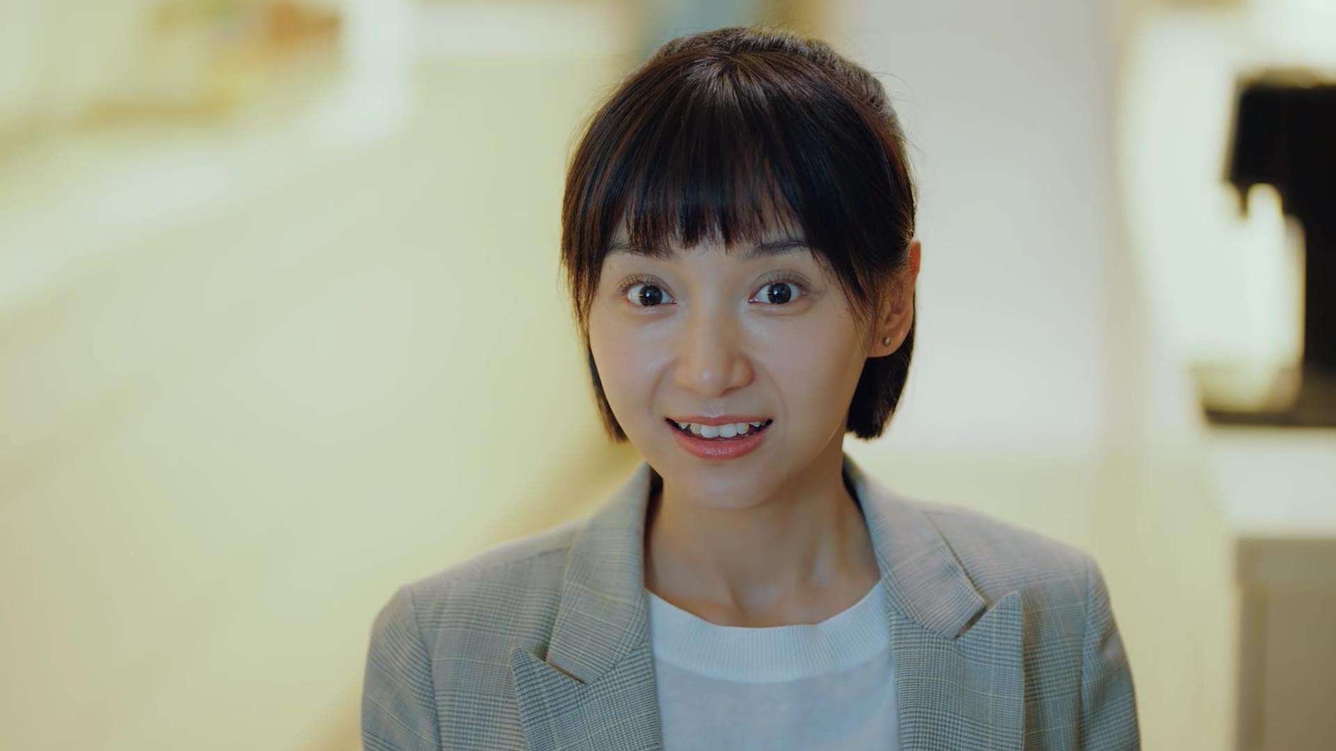 _爵士队坚持战术调整，排名逐渐逼近前列_，爵士队很强吗