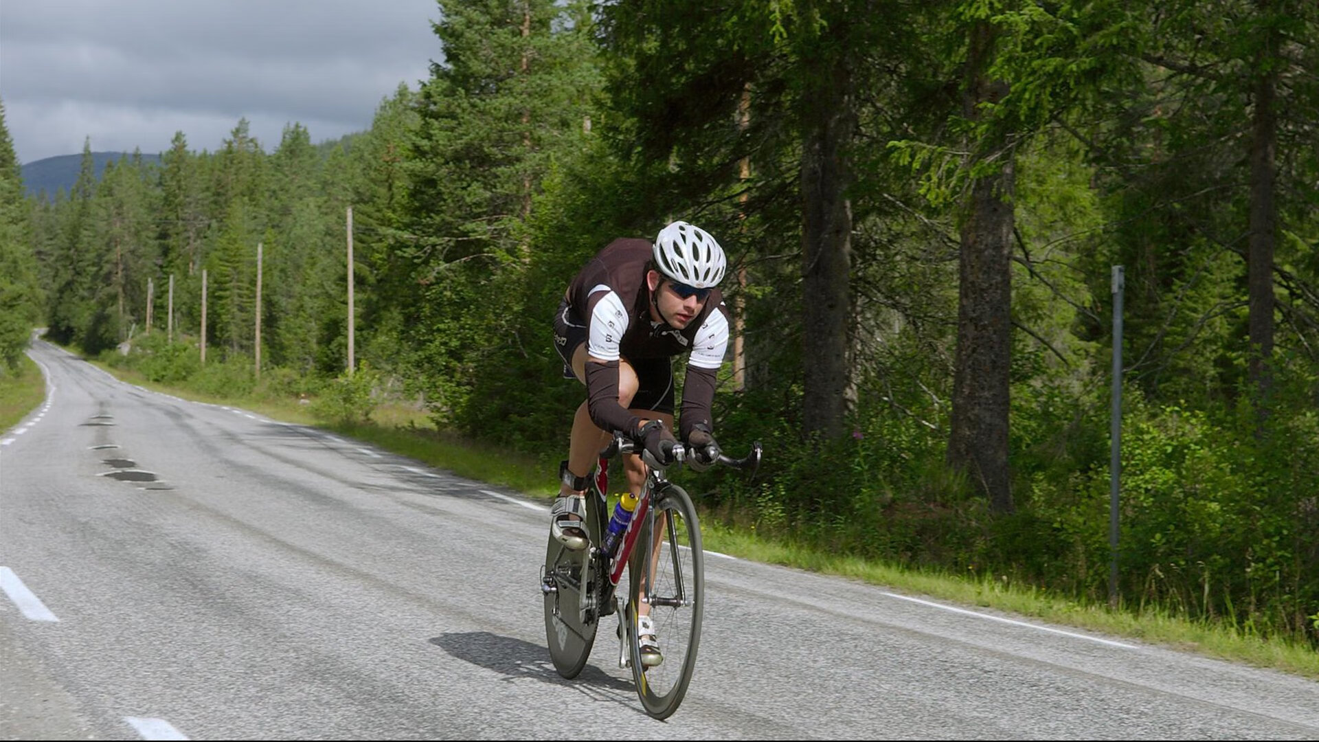 《守望先锋》联赛与《风暴英雄》世界锦标赛的团队协作对比，风暴英雄守望先锋联动